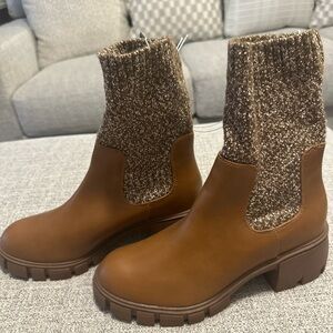 Universal Thread Brown Knit-Cuff Chelsea Booties